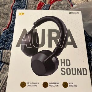 Aura HD Wireless headphones